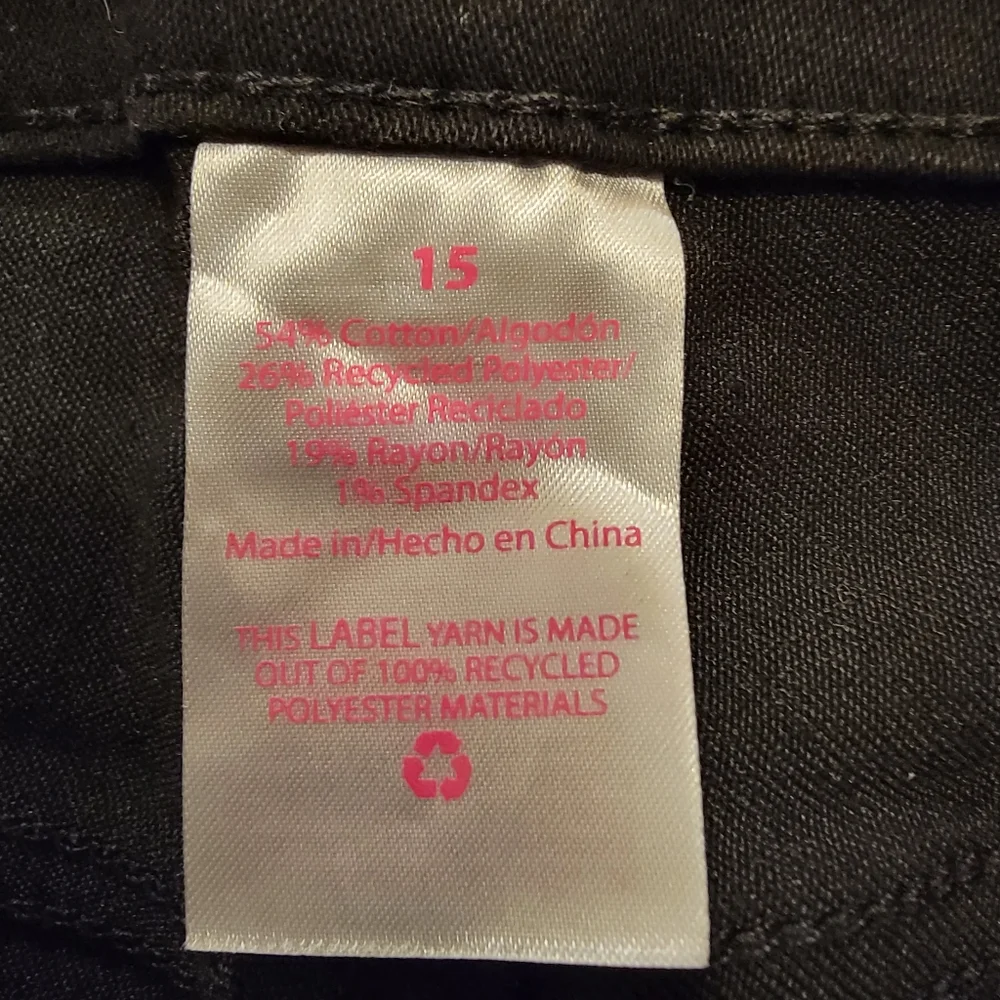 Mid-Rise Boot Cut Jeans - Picture 4 of 6